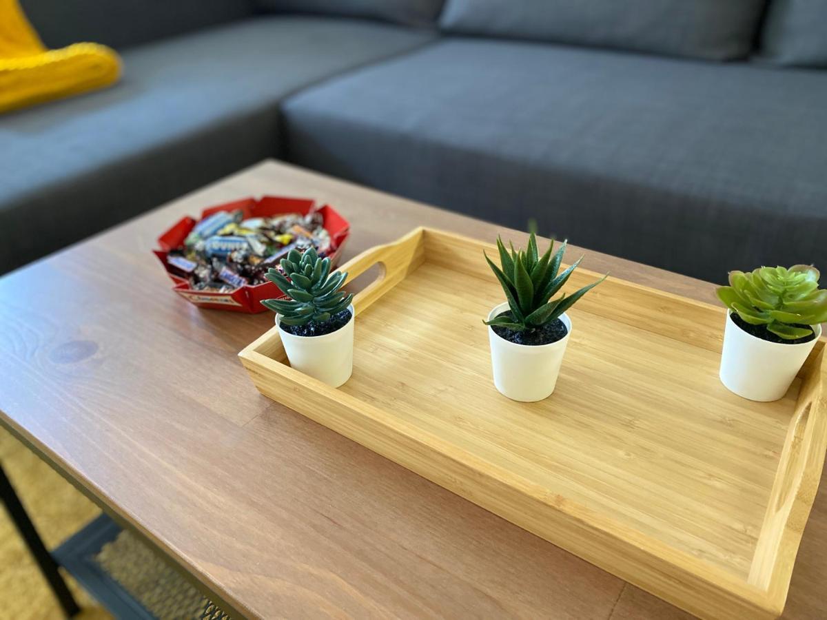 Le Roofound - Porte De Paris - Metro A 5min - Entree Personnelle Apartment